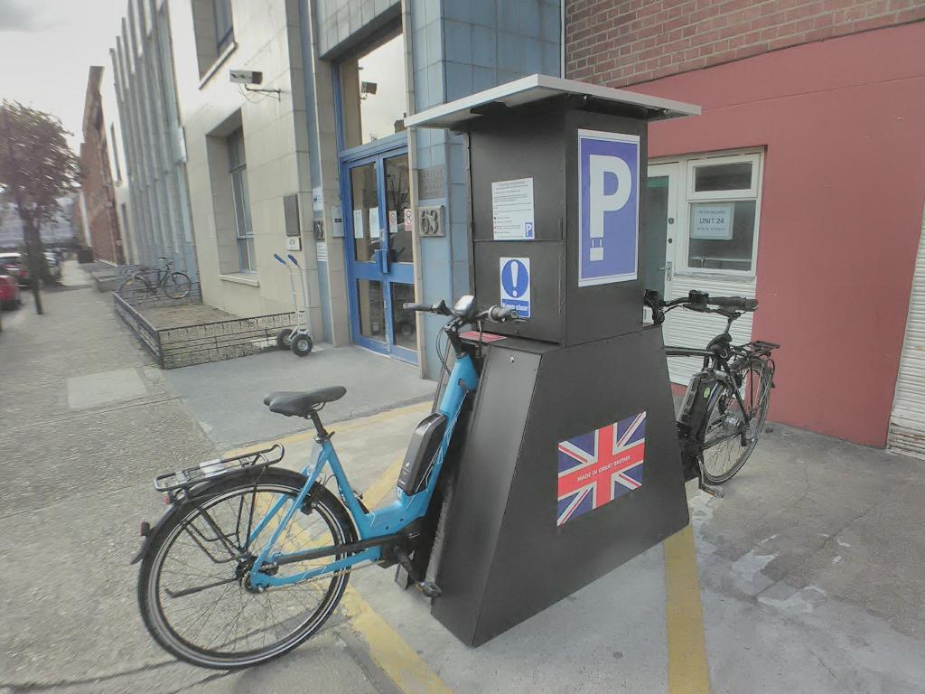 eBiketricity launches ebike docking station CiTTi Magazine