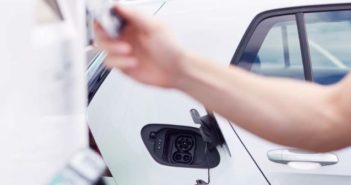 Two senior E.ON EV-charging executives join Paythru