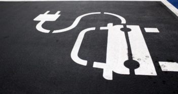 Latest UK figures show uneven geographical split of EV chargers