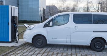 German government awards funding to businesses for climate-friendly commercial vehicles